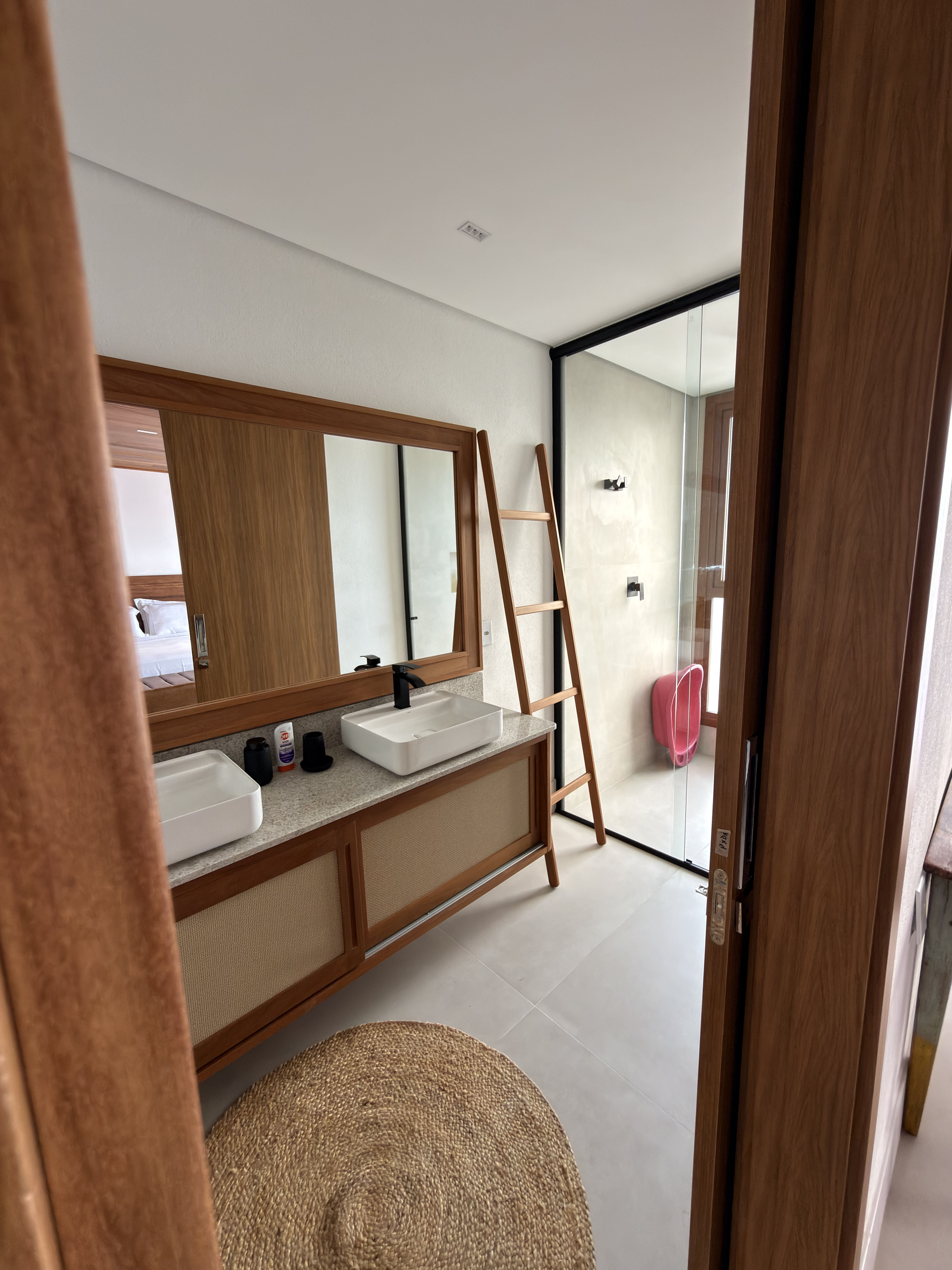 Casa pé na areia Santo André-Ba
